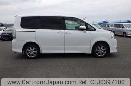 toyota voxy 2009 NIKYO_SK90001