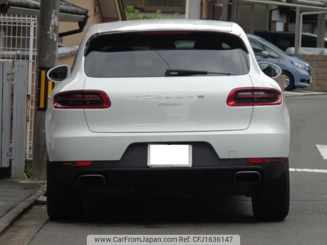 porsche macan 2015 CFJ1636147 image 2