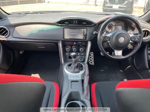 toyota 86 2017 quick_quick_ZN6_ZN6-072859 image 2