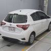 toyota vitz 2017 -TOYOTA--Vitz DBA-KSP130--KSP130-2209709---TOYOTA--Vitz DBA-KSP130--KSP130-2209709- image 2