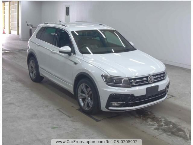 volkswagen tiguan 2019 quick_quick_LDA-5NDFGF_WVGZZZ5NZKW866481 image 1