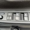 toyota voxy 2018 CARSENSOR_JP_AU6358325591 image 25