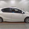 toyota aqua 2013 quick_quick_DAA-NHP10_NHP10-6132507 image 8