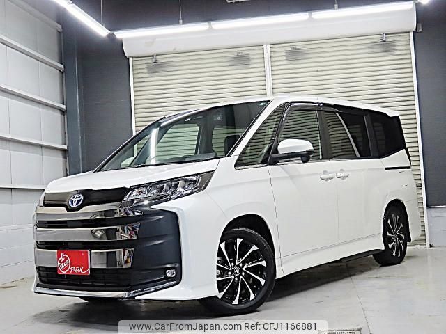 toyota noah 2022 quick_quick_6AA-ZWR90W_ZWR90-0044697 image 1