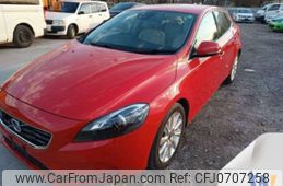 volvo v40 2015 -VOLVO--Volvo V40 DBA-MB4164T--YV1MV485BE2151314---VOLVO--Volvo V40 DBA-MB4164T--YV1MV485BE2151314-