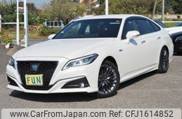 toyota crown 2021 CFJ1614852