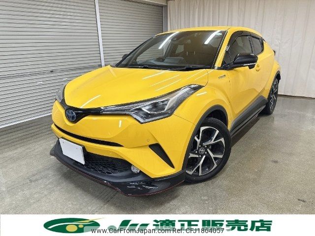 toyota c-hr 2017 CFJ1864057 image 1