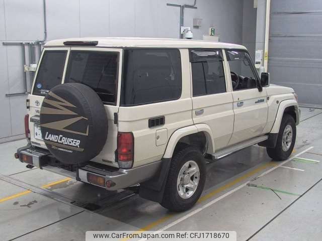 toyota land-cruiser 2015 CFJ1718670 image 2