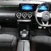 mercedes-benz a-class 2022 quick_quick_3DA-177112_W1K1771122J389802 image 2