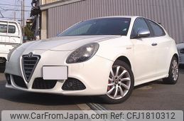 alfa-romeo giulietta 2012 CFJ1810312