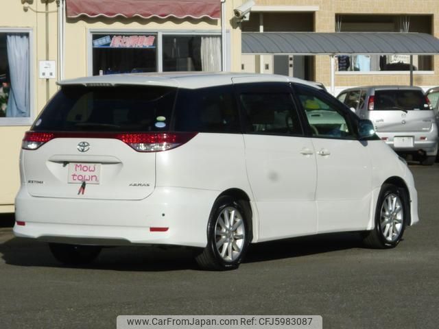 Toyota estima 2010