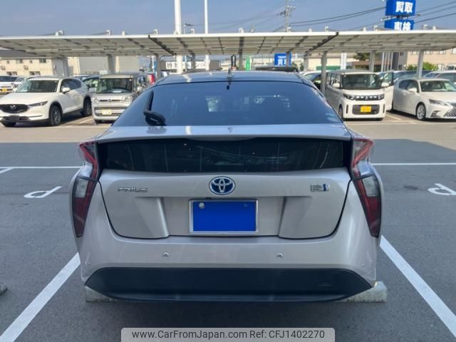 toyota prius 2017 -TOYOTA--Prius DAA-ZVW50--ZVW50-8062521---TOYOTA--Prius DAA-ZVW50--ZVW50-8062521- image 2