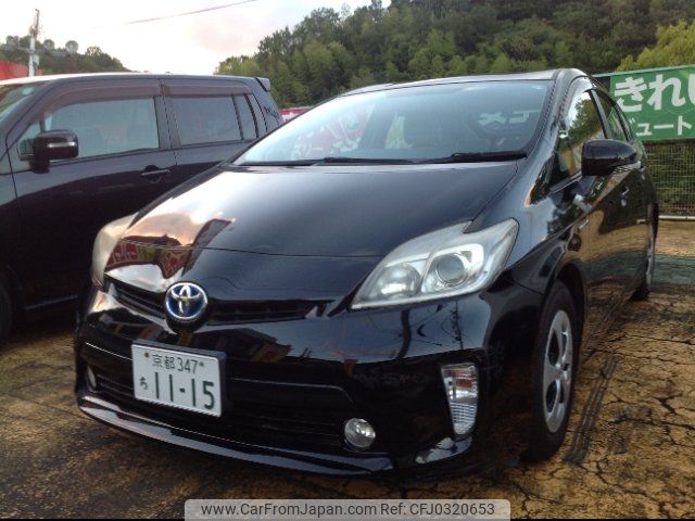 toyota prius 2013 -TOYOTA 【名変中 】--Prius ZVW30--5632092---TOYOTA 【名変中 】--Prius ZVW30--5632092- image 1