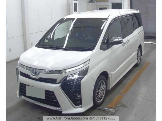 toyota voxy 2022 quick_quick_6AA-ZWR80W_0527181 image 1