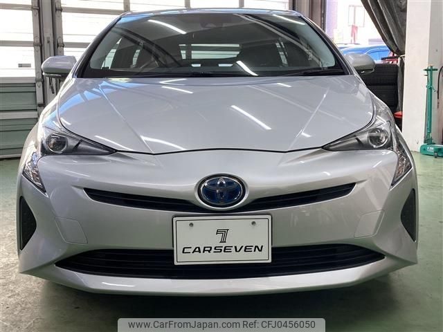 toyota prius 2018 -TOYOTA--Prius DAA-ZVW55--ZVW55-8060328---TOYOTA--Prius DAA-ZVW55--ZVW55-8060328- image 2