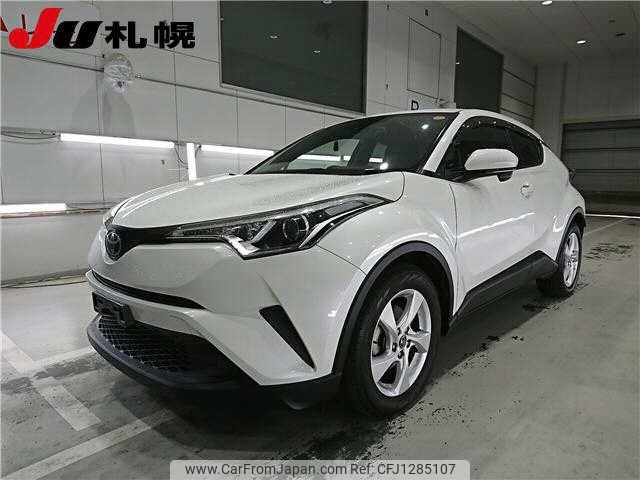 toyota c-hr 2017 -TOYOTA--C-HR NGX50-2010800---TOYOTA--C-HR NGX50-2010800- image 1