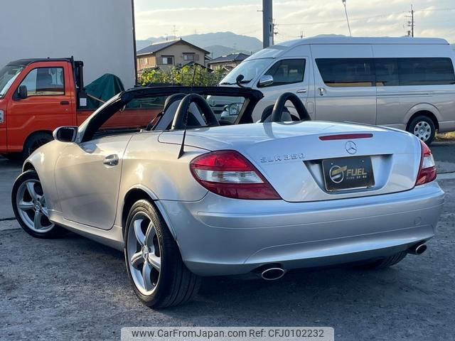 mercedes-benz slk-class 2004 GOO_JP_700070884830240807002 image 2