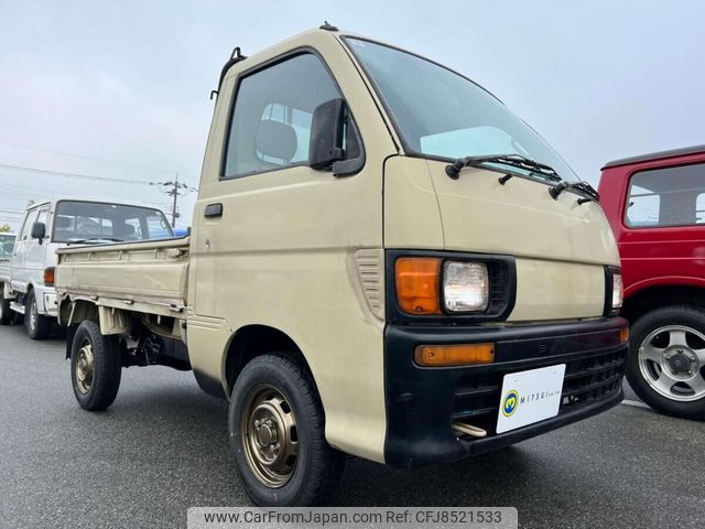 1997 Daihatsu Hijet Truck V-S110P 4WD - Car Price $2,370