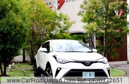 toyota c-hr 2019 -TOYOTA--C-HR 6AA-ZYX11--ZYX11-2004421---TOYOTA--C-HR 6AA-ZYX11--ZYX11-2004421-