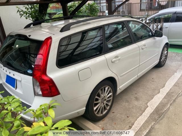 volvo v50 2011 CFJ1606747 image 2