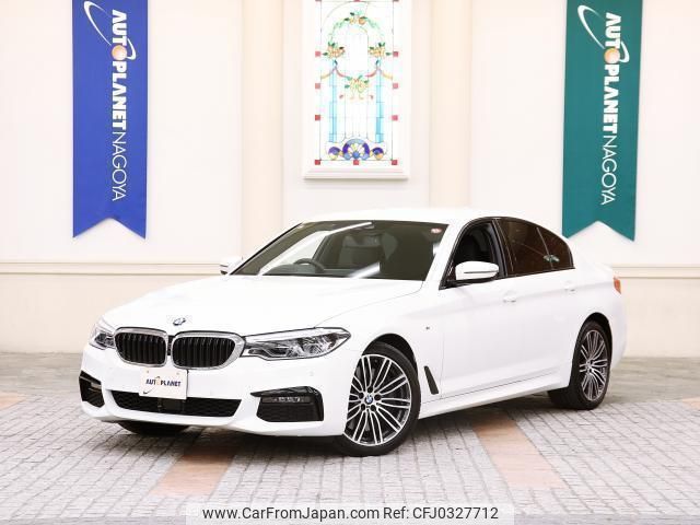 bmw 5-series 2018 quick_quick_JB30_WBAJB32010WW01277 image 1