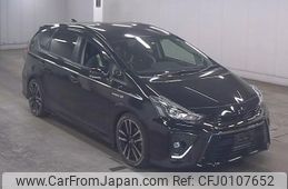 toyota prius-α 2015 quick_quick_DAA-ZVW41W_ZVW41-0030386