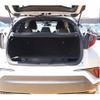 toyota c-hr 2017 quick_quick_ZYX10_ZYX10-2102083 image 9