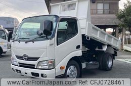 hino dutro 2012 GOO_NET_EXCHANGE_0840389A30250203W001