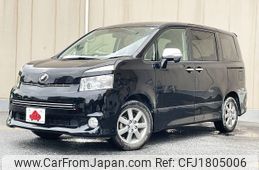 toyota voxy 2010 CFJ1805006