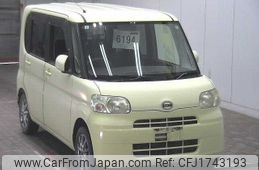 daihatsu tanto 2011 CFJ1743193