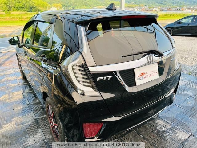 honda fit-hybrid 2015 quick_quick_DAA-GP5_GP5-4310863 image 2