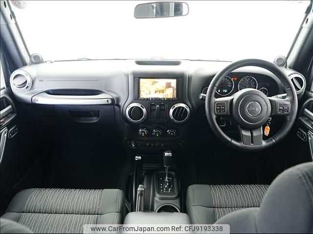 chrysler jeep-wrangler 2012 CFJ9193338 image 2