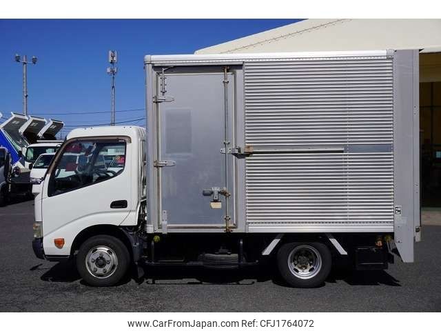 toyota toyoace 2013 CFJ1764072 image 2