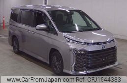 toyota voxy 2022 CFJ1544383