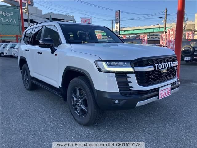 toyota land-cruiser 2024 CFJ1529275 image 1