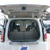 nissan serena 2018 CFJ1647218 image 18