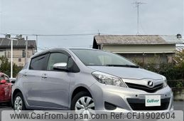 toyota vitz 2013 CFJ1902604