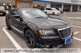 chrysler 300 2013 CFJ1730077