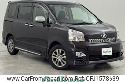 toyota voxy 2013 CFJ1578639