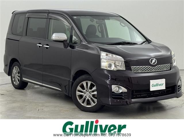 toyota voxy 2013 CFJ1578639 image 1