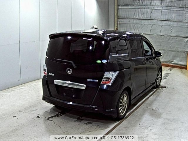 honda freed-spike 2012 CFJ1736922 image 2
