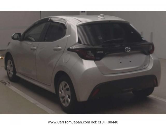 toyota yaris 2021 quick_quick_6AA-MXPH10_MXPH10-2048842 image 2