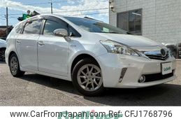 toyota prius-α 2014 CFJ1768796