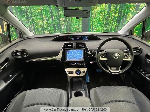 toyota prius 2016 quick_quick_ZVW50_ZVW50-6036447 image 2