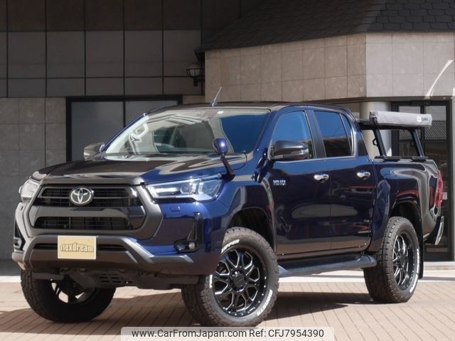 Used blue Toyota Hi-Lux for sale 