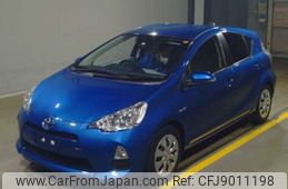 toyota aqua 2013 -TOYOTA--AQUA DAA-NHP10--NHP10-2169804---TOYOTA--AQUA DAA-NHP10--NHP10-2169804-