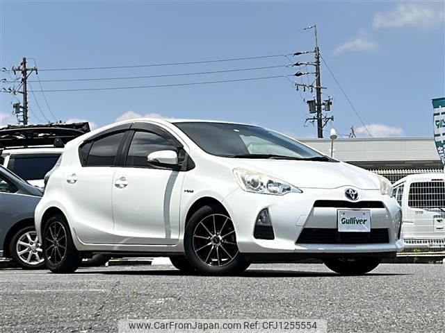 toyota aqua 2013 -TOYOTA--AQUA DAA-NHP10--NHP10-6215080---TOYOTA--AQUA DAA-NHP10--NHP10-6215080- image 1