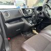 nissan dayz-roox 2018 CFJ1840055 image 24