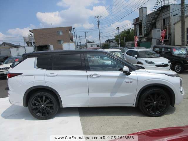 mitsubishi outlander-phev 2022 CFJ1628588 image 2