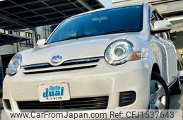 toyota sienta 2013 CFJ1537643